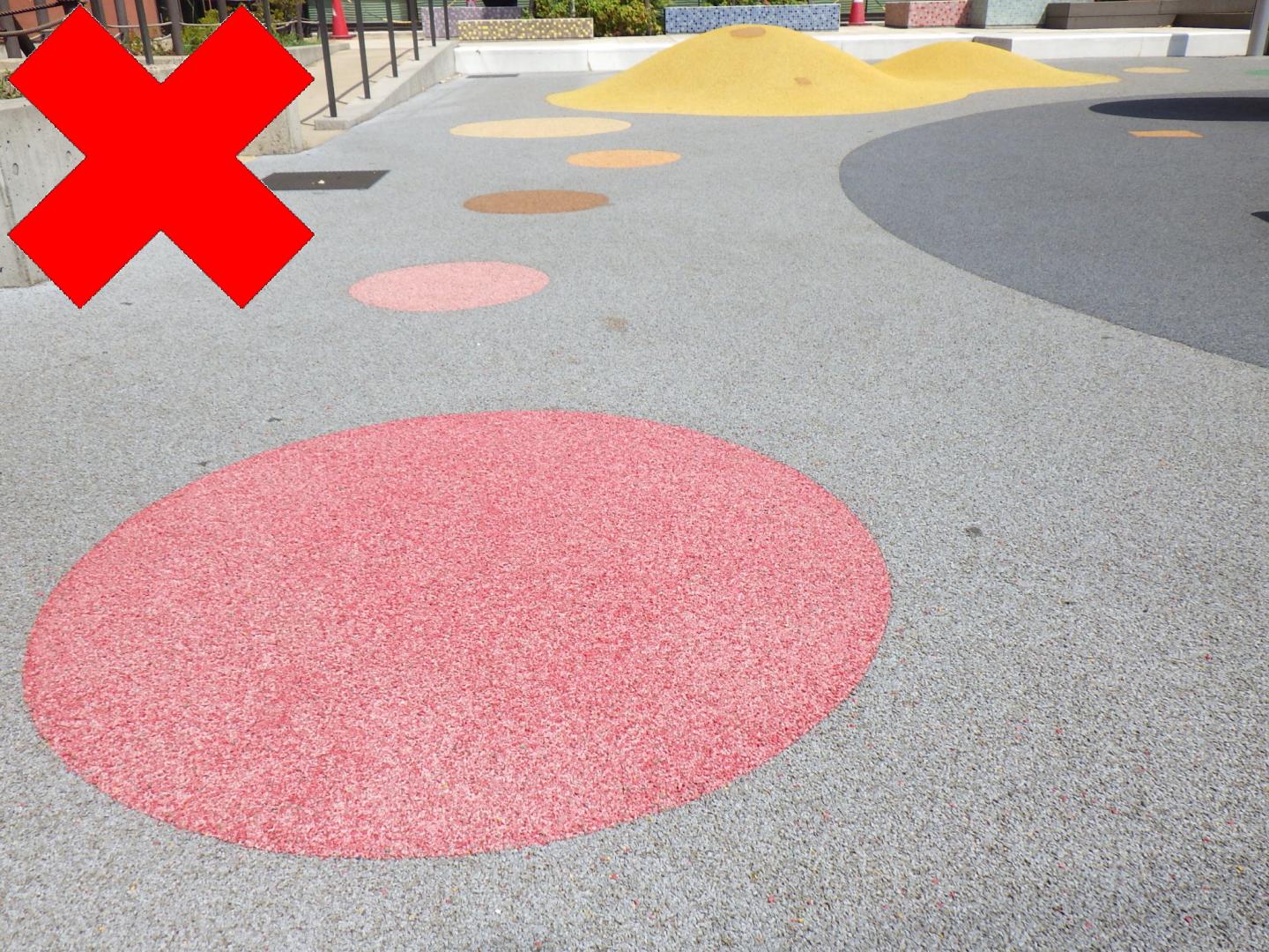 ゴムチップ(遠景)