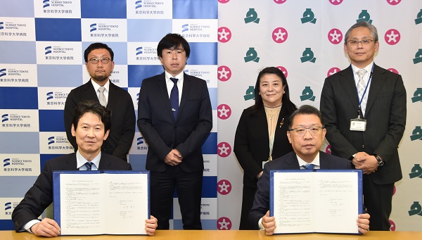 関係者同士の記念撮影