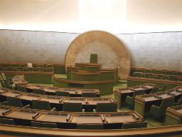 区議会放送画像