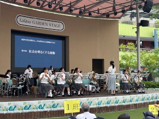 吹奏楽部による演奏の様子