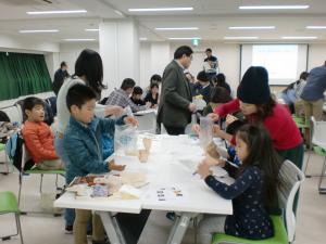 平成30年12月15日親子環境教室実験の様子